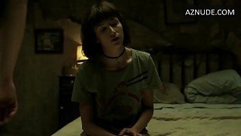 play Lesbiene superbe se ling in pizdulice in timp ce sunt filmate