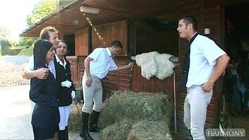 play Tres golans follan a una negra xnxx follan con campesinos follan chicas en el ventilador