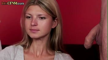 play Una ragazza sexy impara a fare xxx orale correlato