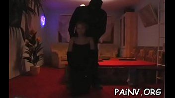 play This girl does xxx and licks it hard