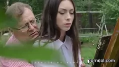 play Sensalu Bookworm nie może oprzeć się kutasowi starszego nauczyciela